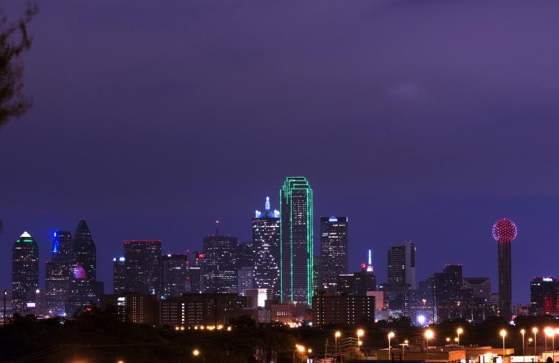 Skyline of Dallas, Texas, at dusk